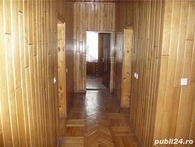 Casa de vânzare 10 camere, în Livedea