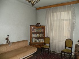 Apartament de vânzare 3 camere, în Bucuresti, zona Cismigiu