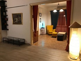 Apartament de vânzare 4 camere, în Bucureşti, zona Amzei