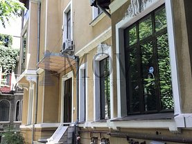 Casa de vânzare 9 camere, în Bucuresti, zona Ultracentral