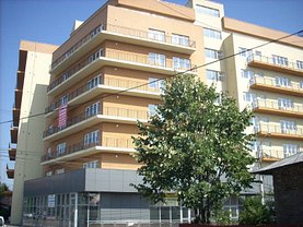 Apartament de vânzare 2 camere, în Targoviste, zona Ultracentral