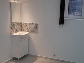 Garsonieră de închiriat, în Bucuresti, zona Unirii