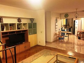 Apartament de vânzare 3 camere, în Bucuresti, zona Libertatii