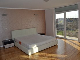 Casa de închiriat 4 camere, în Dumbravita
