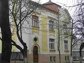 Închiriere birou