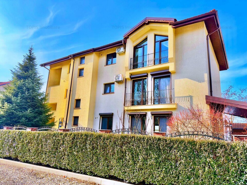 Vilă spațioasă P+2, Vizavi de pădurea Cernica-384 mp, Teren 425 mp-Comision 0%