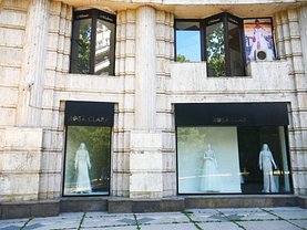 Închiriere spaţiu comercial