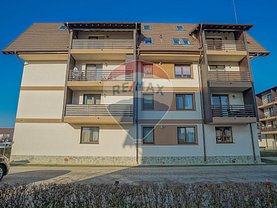 Apartament de vânzare 4 camere în Brasov, Tractorul