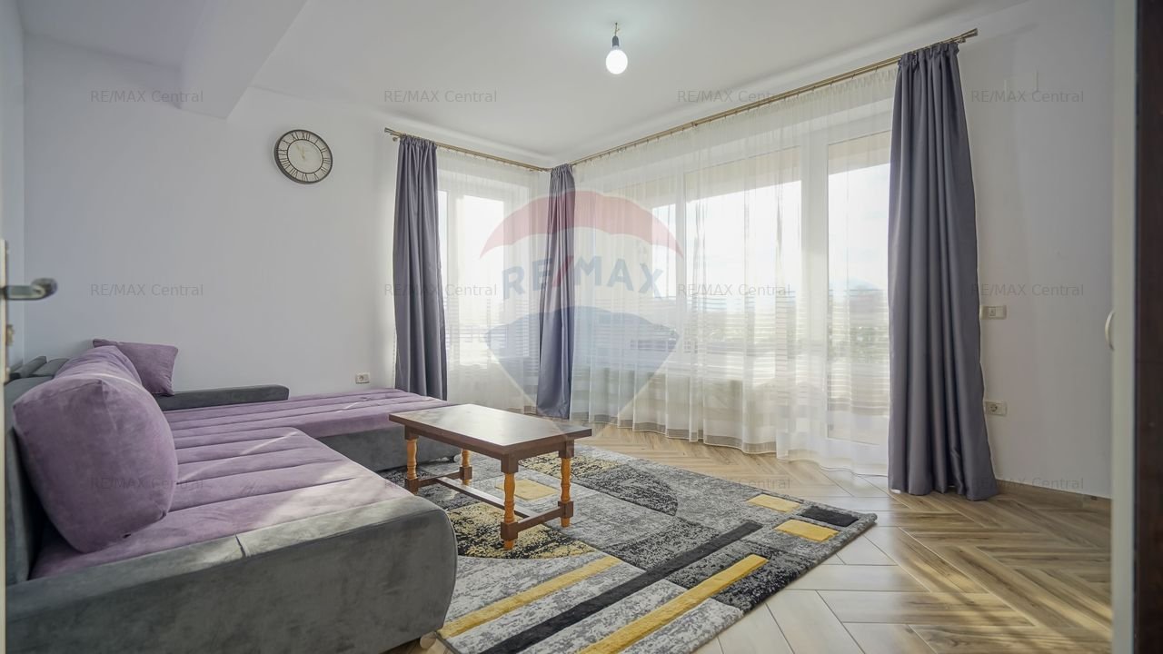 Apartament cu 3 camere de inchiriat in Cristian