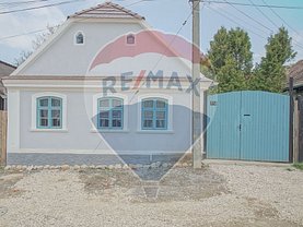 Casa de vânzare 2 camere, în Sacele, zona Turches