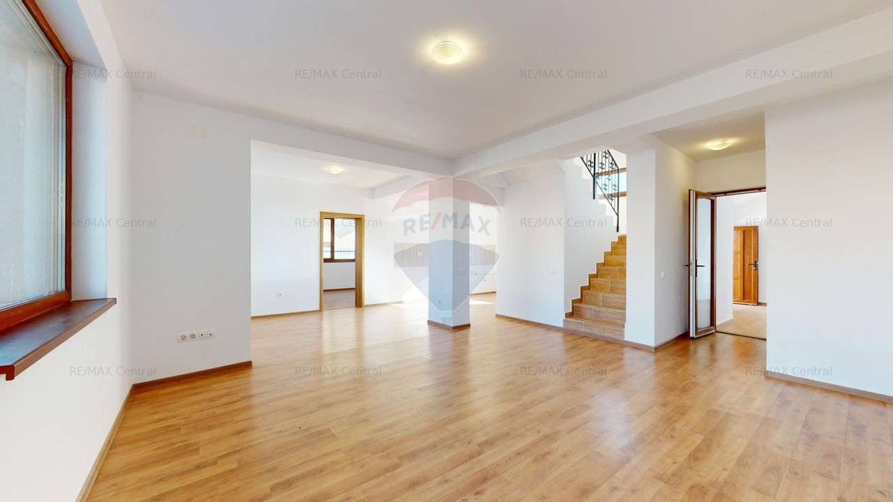 Renunta la apartamentul cu 3 camere si Cumpara-ti CASA mult visata!