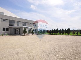 Închiriere spaţiu comercial