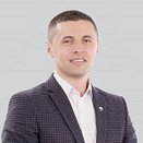 Dimitrian Mamaliga Agent imobiliar din agenţia RE/MAX Central
