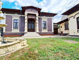 Casa de vânzare 10 camere, în Ploieşti, zona Central