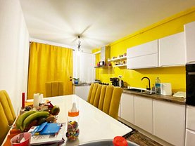 Apartament de vânzare 3 camere, în Cluj-Napoca, zona Zorilor
