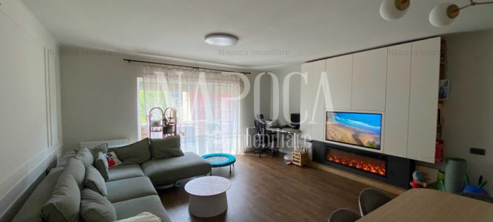 Apartament 3 camere de vanzare in Europa, Cluj Napoca - imaginea 0 + 1