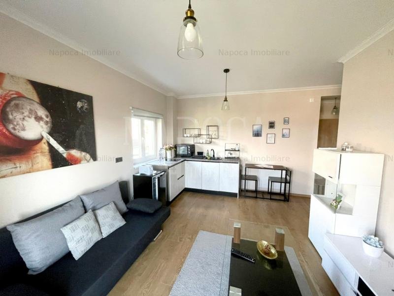 Apartament 5 camere de vanzare in Andrei Muresanu, Cluj Napoca