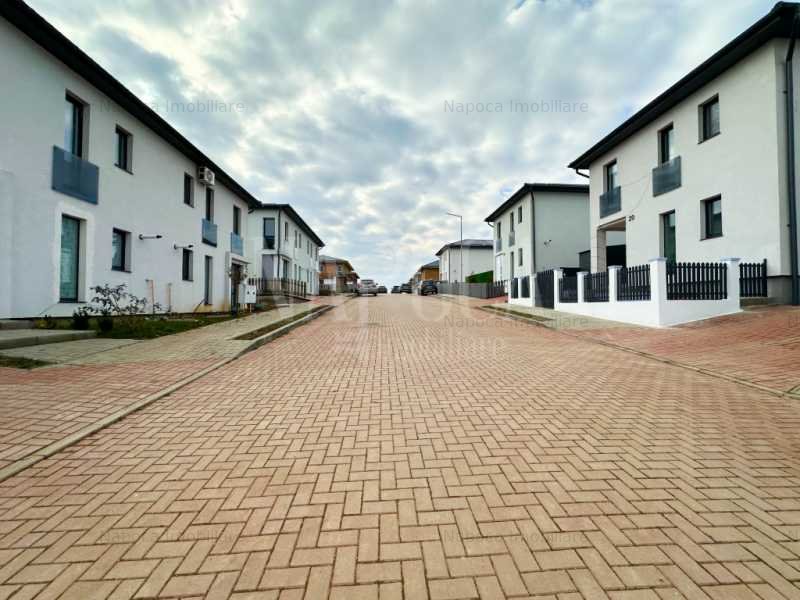 Casa 4 camere de vanzare in Apahida