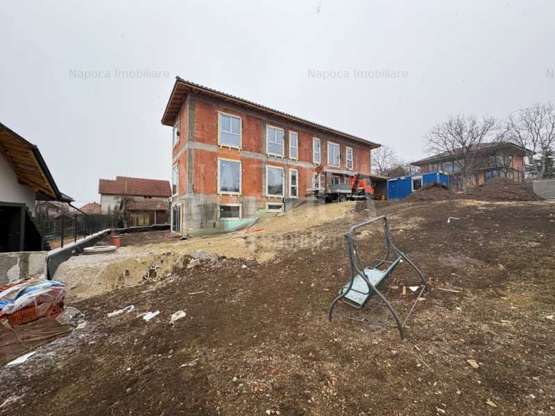 Casa 7 camere de vanzare in Dambul Rotund, Cluj Napoca