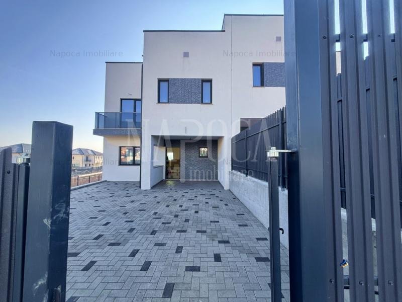 Casa 3 camere de vanzare in Campenesti