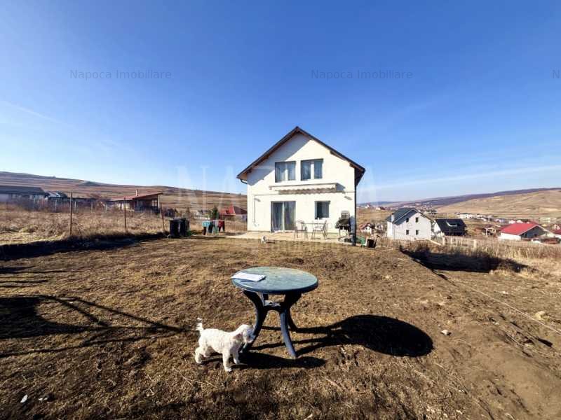 Casa 3 camere de vanzare in Campenesti