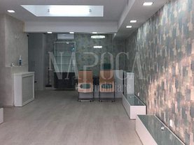 Vânzare spaţiu comercial