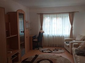 Apartament de închiriat 2 camere, în Alba Iulia, zona Ampoi 1