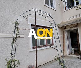 Casa de vânzare 5 camere, în Alba Iulia, zona Central