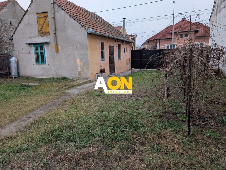 Casa mica,demolabila zona centrala,Alba Iulia