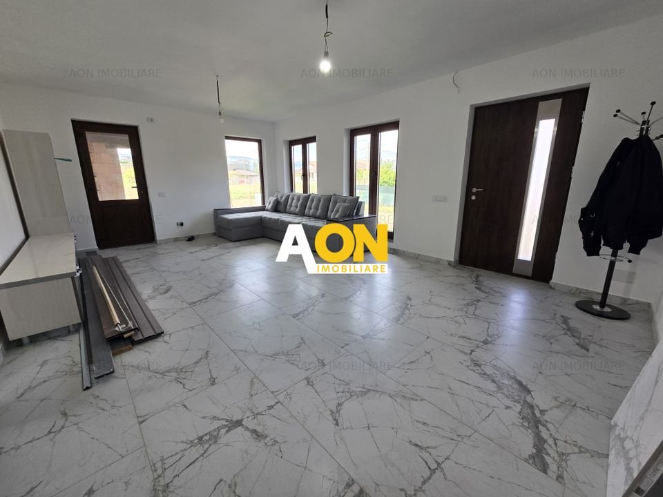 Casa Individuala 4 Camere, 2 Bai, 500mp Teren