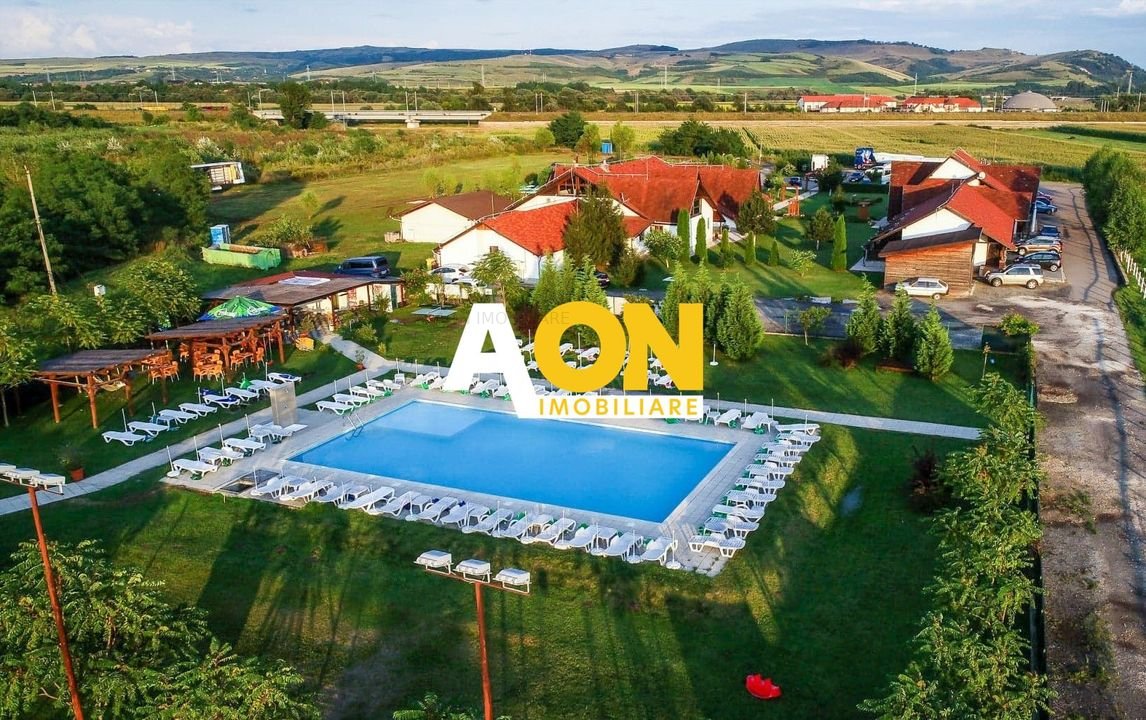 Complex turistic cu restaurant, piscina si teren de tenis