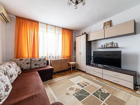 Apartament de vânzare 3 camere, în Bucureşti, zona 1 Mai