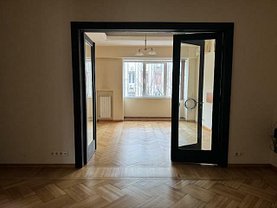 Apartament de vânzare 5 camere, în Bucuresti, zona Armeneasca