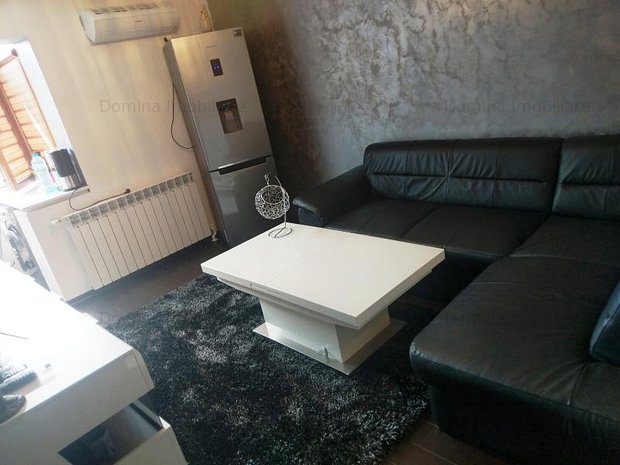 Vanzare Apartament 3 Camere In Targu Jiu Strada Minerilor Apartament Cu 3 Camere De Vanzare In Targu Jiu Judetul Gorj X58m1002b 51 000 Eur