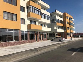 Apartament de vânzare 2 camere, în Targu-Jiu, zona Central