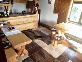 Casa 5 camere în Targu-Jiu, Central