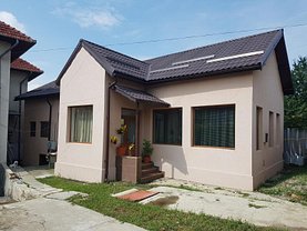 Casa 9 camere în Targu-Jiu, Central