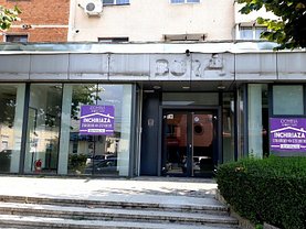 Închiriere spaţiu comercial
