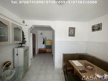 Apartament de vânzare 3 camere în Targu-Jiu, Debarcader