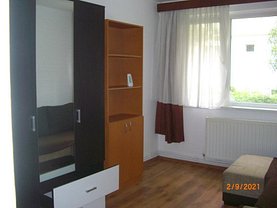 Apartament de închiriat 2 camere, în Târgu Mureş, zona Aleea Carpaţi