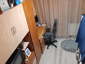 Apartament de vânzare 2 camere, în Târgu Mureş, zona 7 Noiembrie