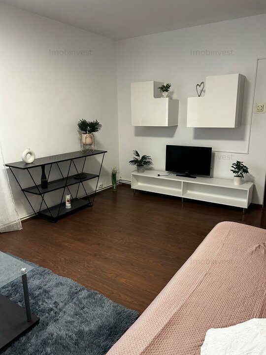 Inchiriez in Tudor,apartament cu 2 camere,confort 1,decomandat,mobilat si utilat