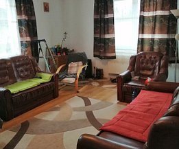 Casa de vânzare 4 camere, în Târgu Mureş, zona Unirii