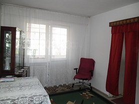 Apartament de vânzare 2 camere în Ramnicu Valcea, Ostroveni