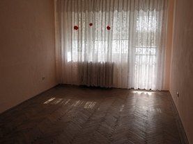 Apartament de vânzare 2 camere, în Râmnicu Vâlcea, zona Ostroveni