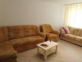 Apartament de vânzare 2 camere, în Râmnicu Vâlcea, zona Ostroveni