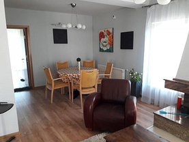 Casa de închiriat 4 camere, în Budesti
