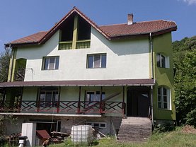 Casa de vânzare 8 camere, în Râmnicu Vâlcea, zona Troianu