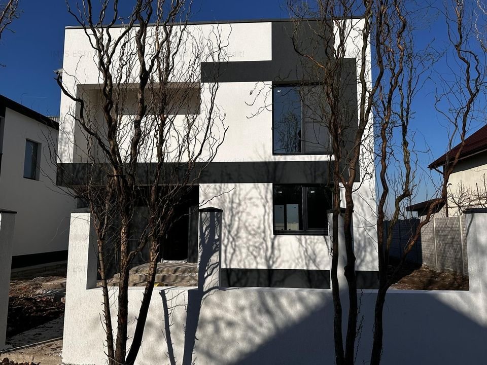 Vila cu 6 camere- Comuna Berceni