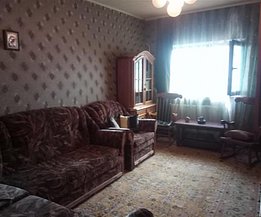 Apartament de vanzare 3 camere, în Suceava, zona George Enescu